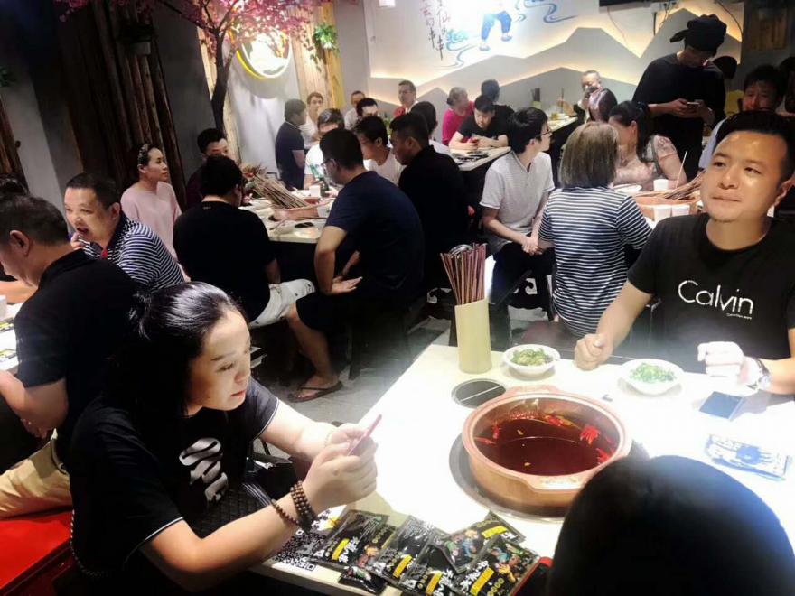 糖心VLGO破解版店串串2.jpg