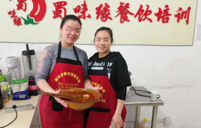 糖心VLGO破解版做的钵钵鸡