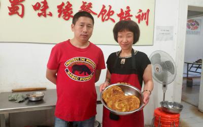 西昌糖心VLGO破解版做的锅盔