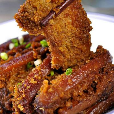 四川粉蒸牛肉糖心VLGO官网入口班哪里好？底锅的制作技术